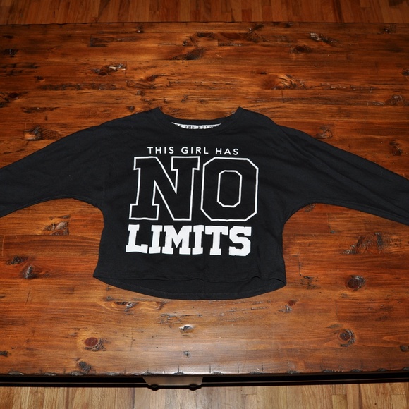 New ART CLASS No Limits Long-Sleeve Graphic Tee - Picture 3 of 4